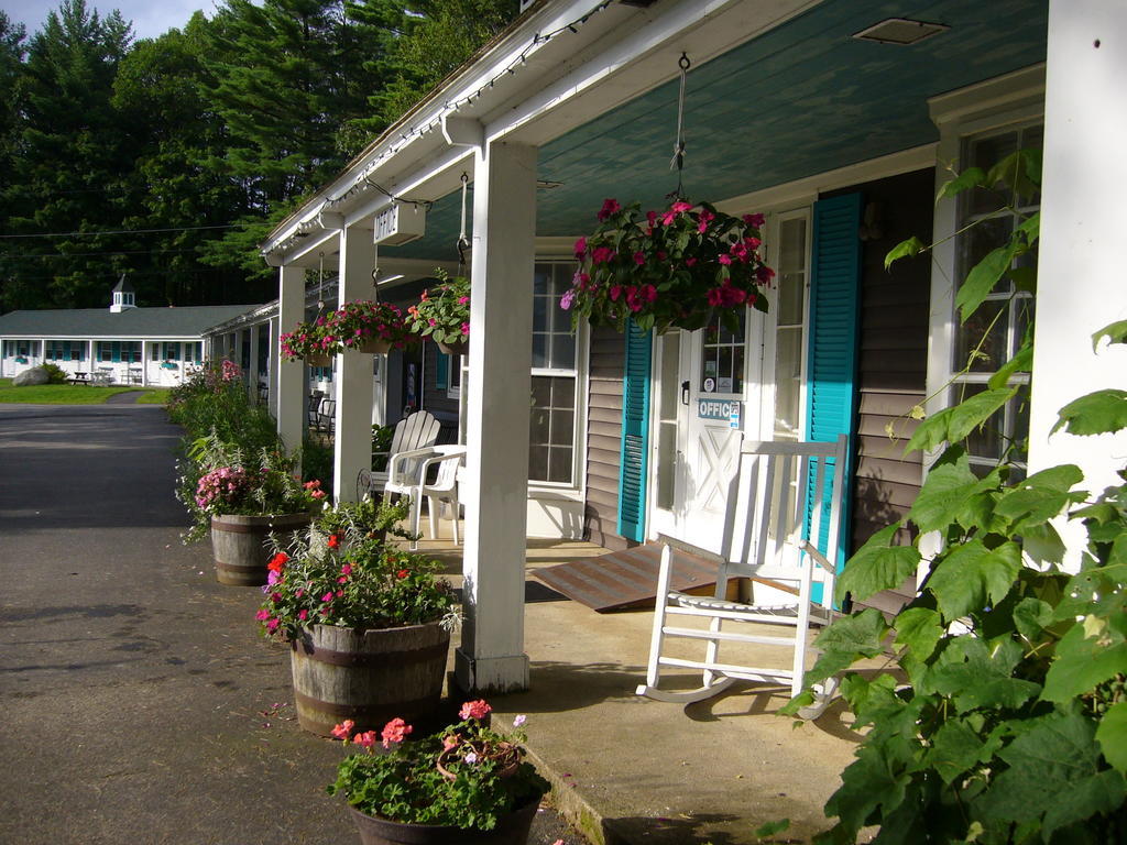White Trellis Motel North Conway Exterior photo